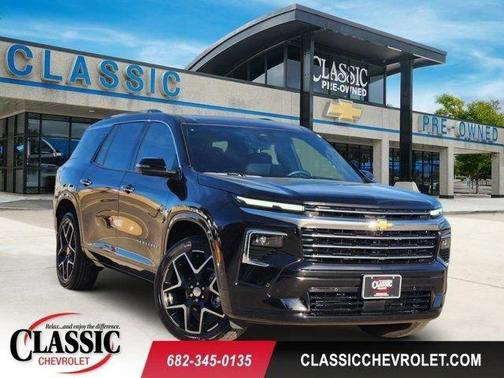 Mosaic Black Metallic 2025 Chevrolet Traverse High Country