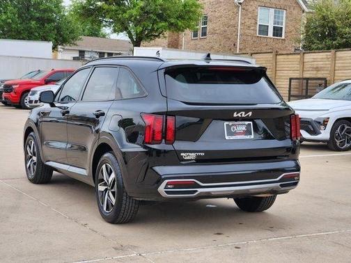 Ebony Black 2023 Kia Sorento S