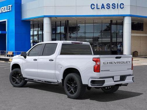 2025 Chevrolet Silverado 1500 Custom
