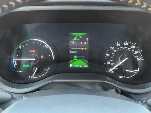 2023 Toyota Sienna Woodland Edition