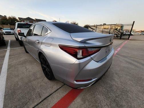 2022 Lexus ES 350 F Sport