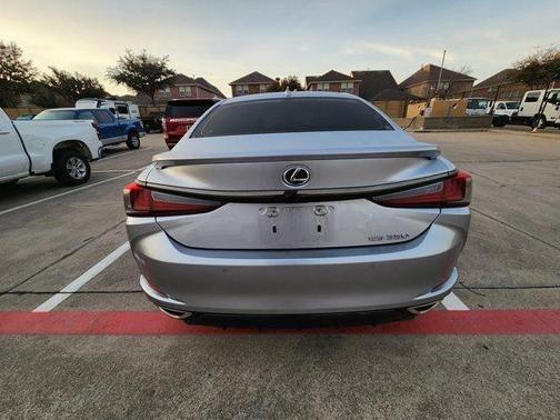 2022 Lexus ES 350 F Sport