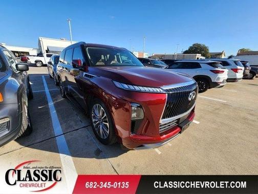 2025 INFINITI QX80 Luxe