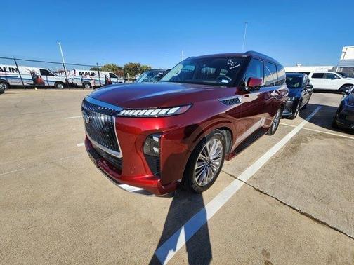 2025 INFINITI QX80 Luxe