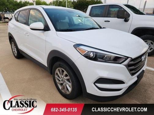 2017 Hyundai TUCSON SE