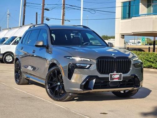 2025 BMW X7 xDrive40i