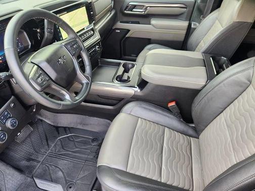 Black 2025 Chevrolet Silverado 2500 ZR2