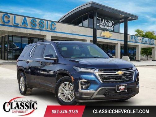 2023 Chevrolet Traverse LT Leather