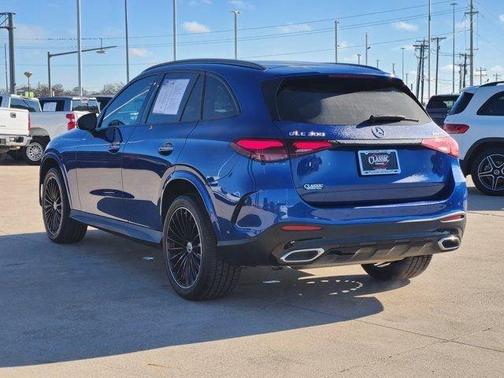 2023 Mercedes-Benz GLC 300 Base 4MATIC