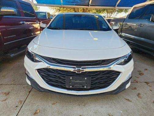 2025 Chevrolet Malibu RS