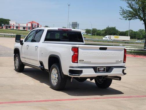 2025 Chevrolet Silverado 3500 High Country