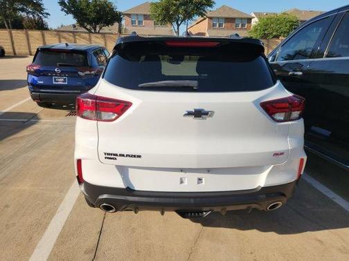 Summit White 2023 Chevrolet Trailblazer RS