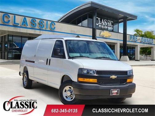 Summit White 2025 Chevrolet Express 3500 Work Van