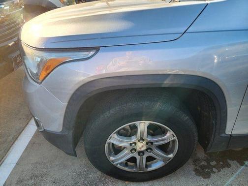 2017 GMC Acadia SLE-1