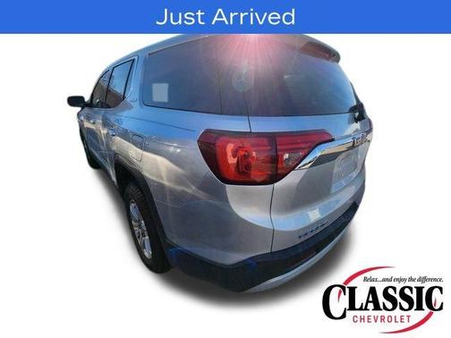 2017 GMC Acadia SLE-1