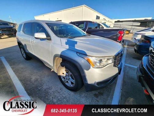 2017 GMC Acadia SLE-1