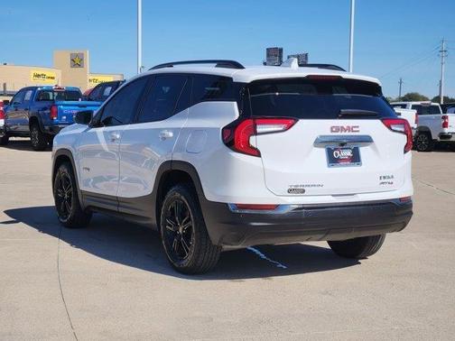 2024 GMC Terrain AT4