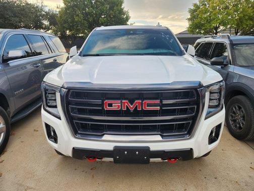 2024 GMC Yukon AT4