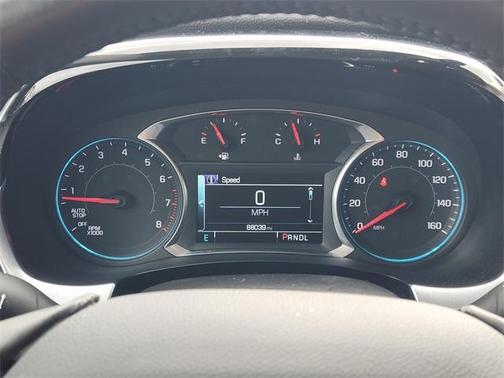 Iridescent Pearl Tricoat 2018 Chevrolet Traverse LT Cloth