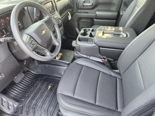 2026 Chevrolet Silverado 3500 WT