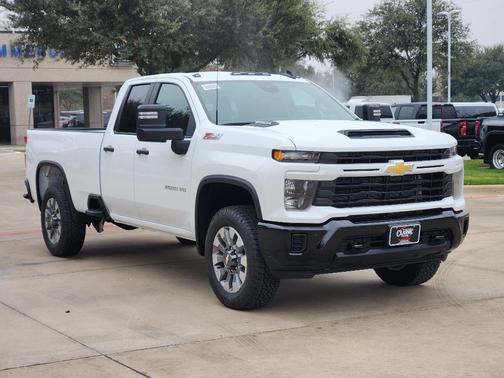 2026 Chevrolet Silverado 2500 Custom