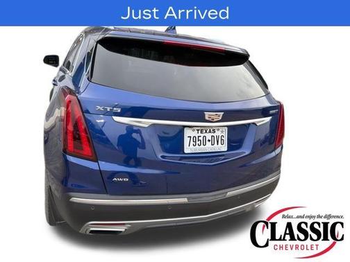 2023 Cadillac XT5 Premium Luxury