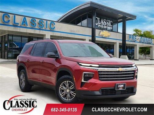 Radiant Red 2025 Chevrolet Traverse LT