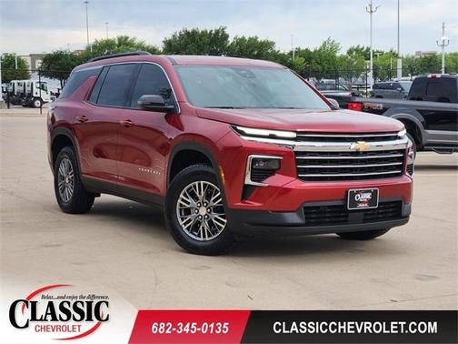 Radiant Red 2025 Chevrolet Traverse LT
