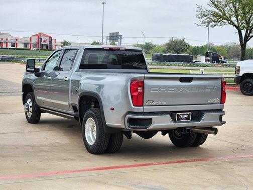 2025 Chevrolet Silverado 3500 High Country