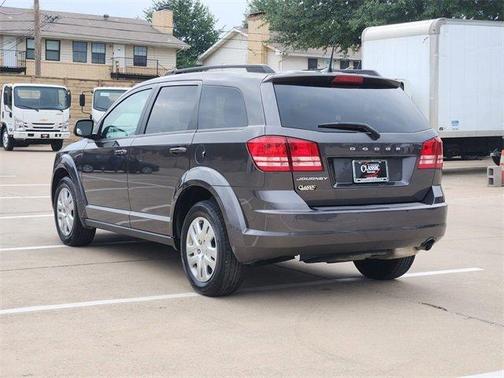 Granite Crystal Clearcoat Metallic 2020 Dodge Journey SE Value