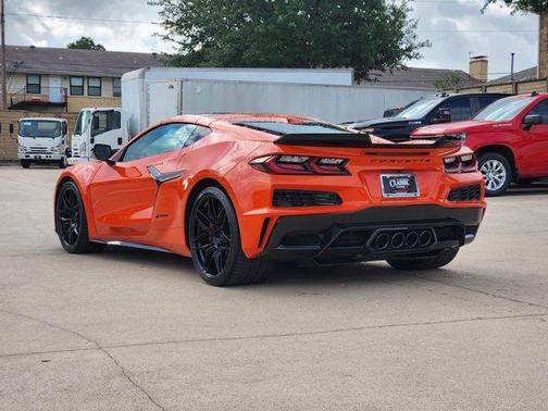 Sebring Orange Tintcoat 2026 Chevrolet Corvette Z06