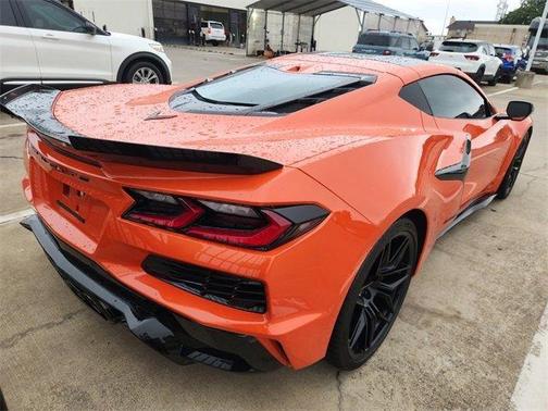 Sebring Orange Tintcoat 2026 Chevrolet Corvette Z06