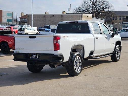 2025 Chevrolet Silverado 2500 Custom