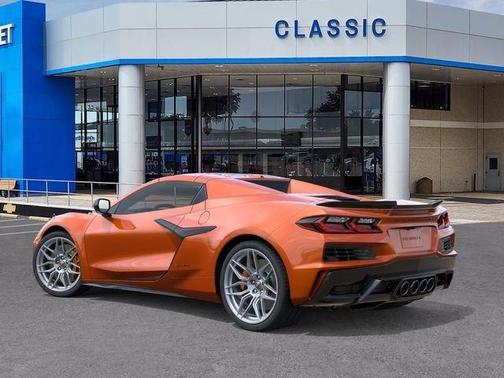 Sebring Orange Tintcoat 2026 Chevrolet Corvette Z06