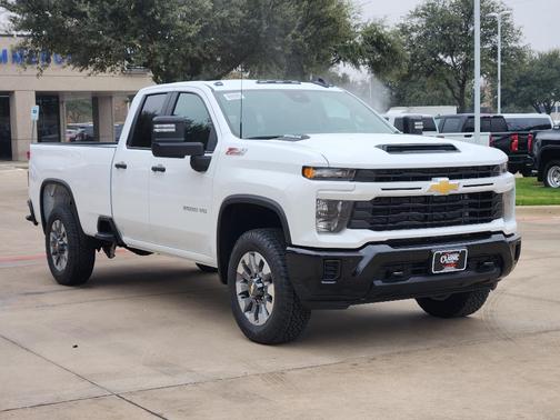 2026 Chevrolet Silverado 2500 Custom