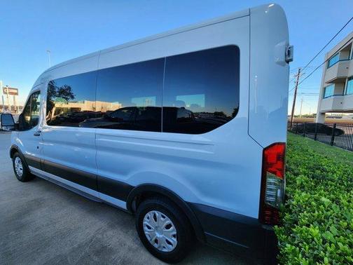 2025 Ford Transit-350 XLT
