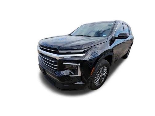 Mosaic Black Metallic 2024 Chevrolet Traverse LT