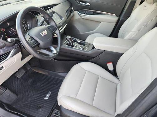 2019 Cadillac XT4 Luxury