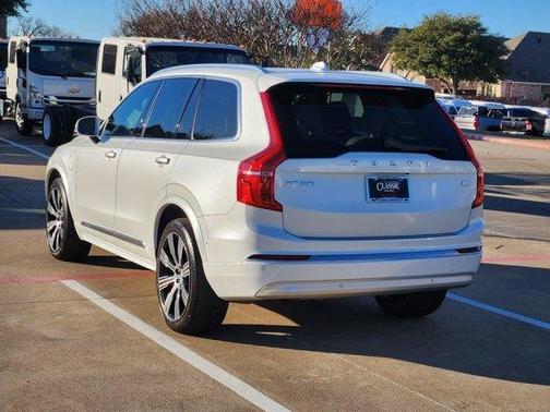 2022 Volvo XC90 Recharge Plug-In Hybrid T8 Inscription 6 Passenger