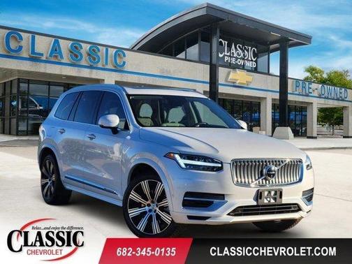 2022 Volvo XC90 Recharge Plug-In Hybrid T8 Inscription 6 Passenger