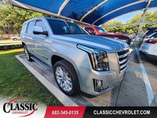 Radiant Silver Metallic 2020 Cadillac Escalade Luxury