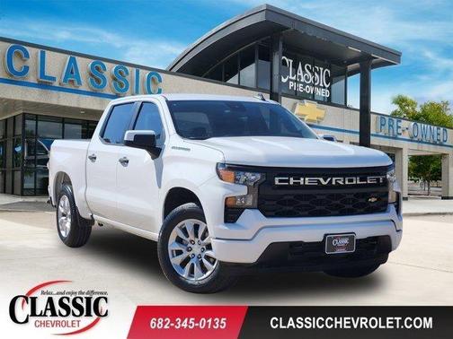 2022 Chevrolet Silverado 1500 Custom
