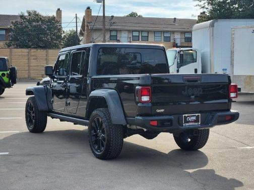 Black Clearcoat 2025 Jeep Gladiator Sport