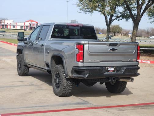 2026 Chevrolet Silverado 2500 ZR2