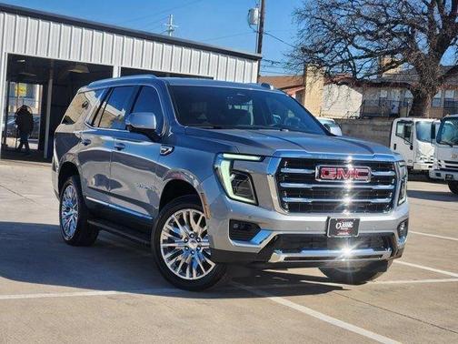 2025 GMC Yukon Elevation