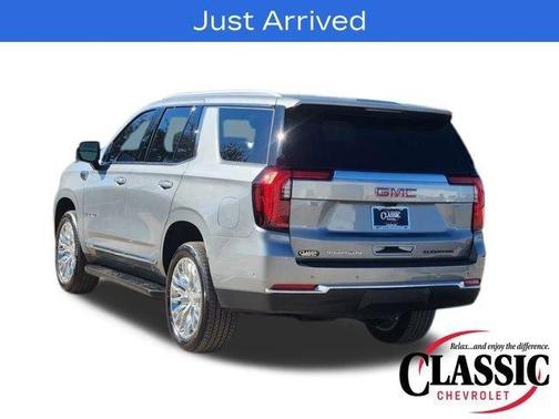 2025 GMC Yukon Elevation