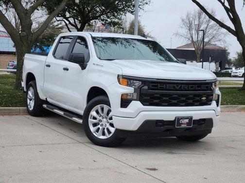 2024 Chevrolet Silverado 1500 Custom