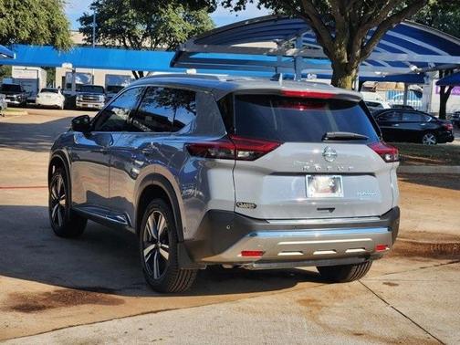 2021 Nissan Rogue Platinum
