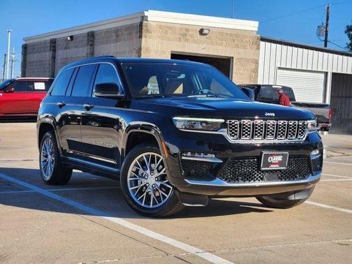 2025 Jeep Grand Cherokee Summit