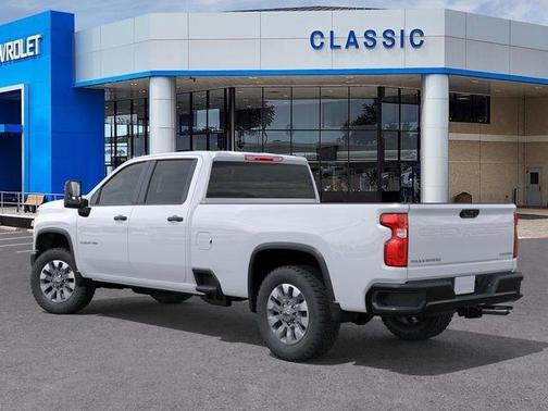 Summit White 2026 Chevrolet Silverado 2500 Custom